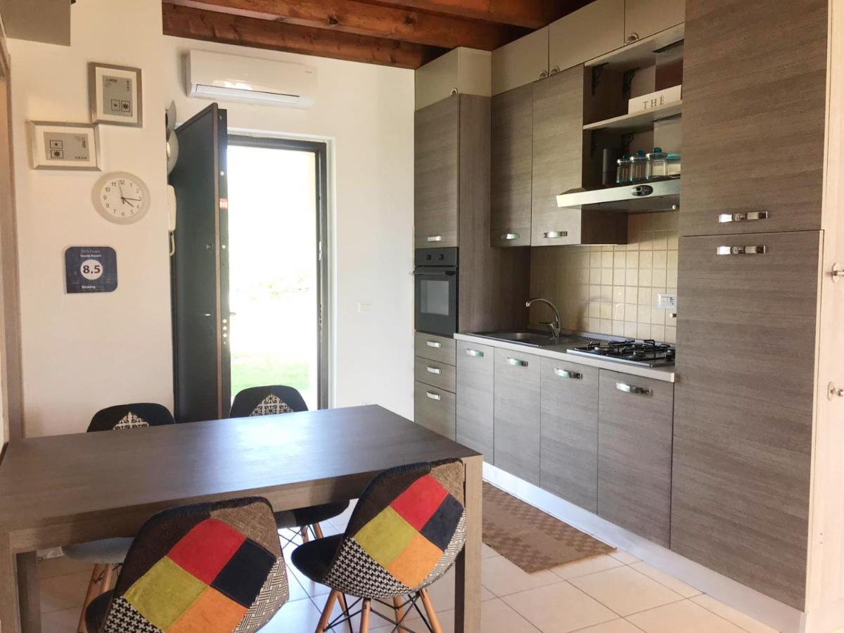 Luxury Apartments - Le Fate - Residence With Pool Manerba del Garda Eksteriør billede