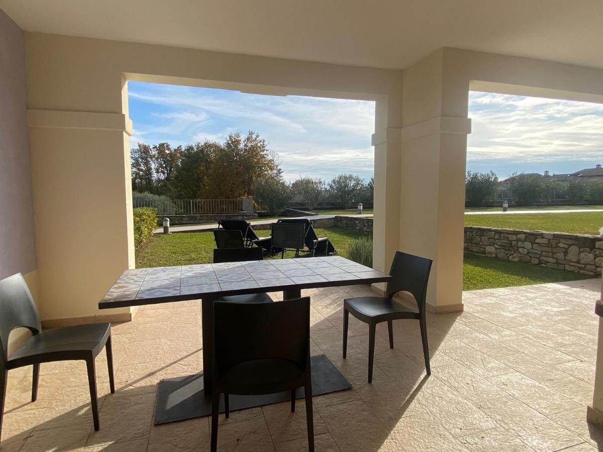 Luxury Apartments - Le Fate - Residence With Pool Manerba del Garda Eksteriør billede
