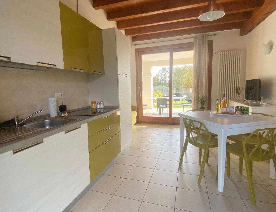 Luxury Apartments - Le Fate - Residence With Pool Manerba del Garda Eksteriør billede