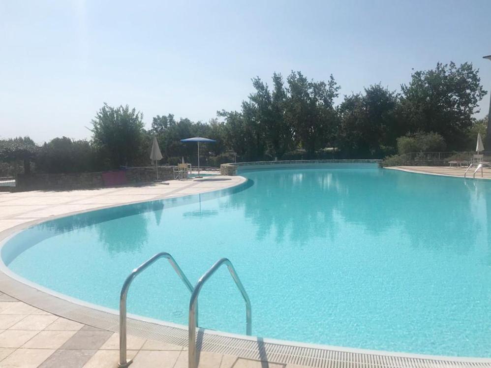 Luxury Apartments - Le Fate - Residence With Pool Manerba del Garda Eksteriør billede
