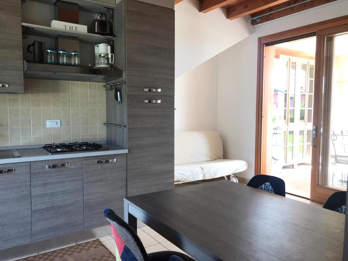 Luxury Apartments - Le Fate - Residence With Pool Manerba del Garda Eksteriør billede