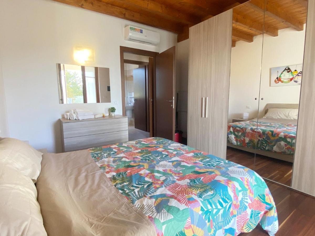 Luxury Apartments - Le Fate - Residence With Pool Manerba del Garda Eksteriør billede