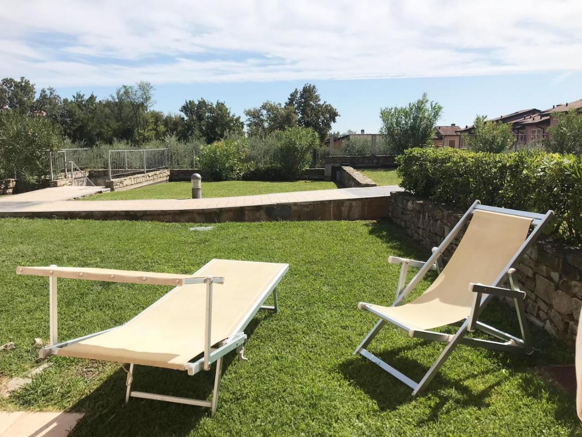 Luxury Apartments - Le Fate - Residence With Pool Manerba del Garda Eksteriør billede