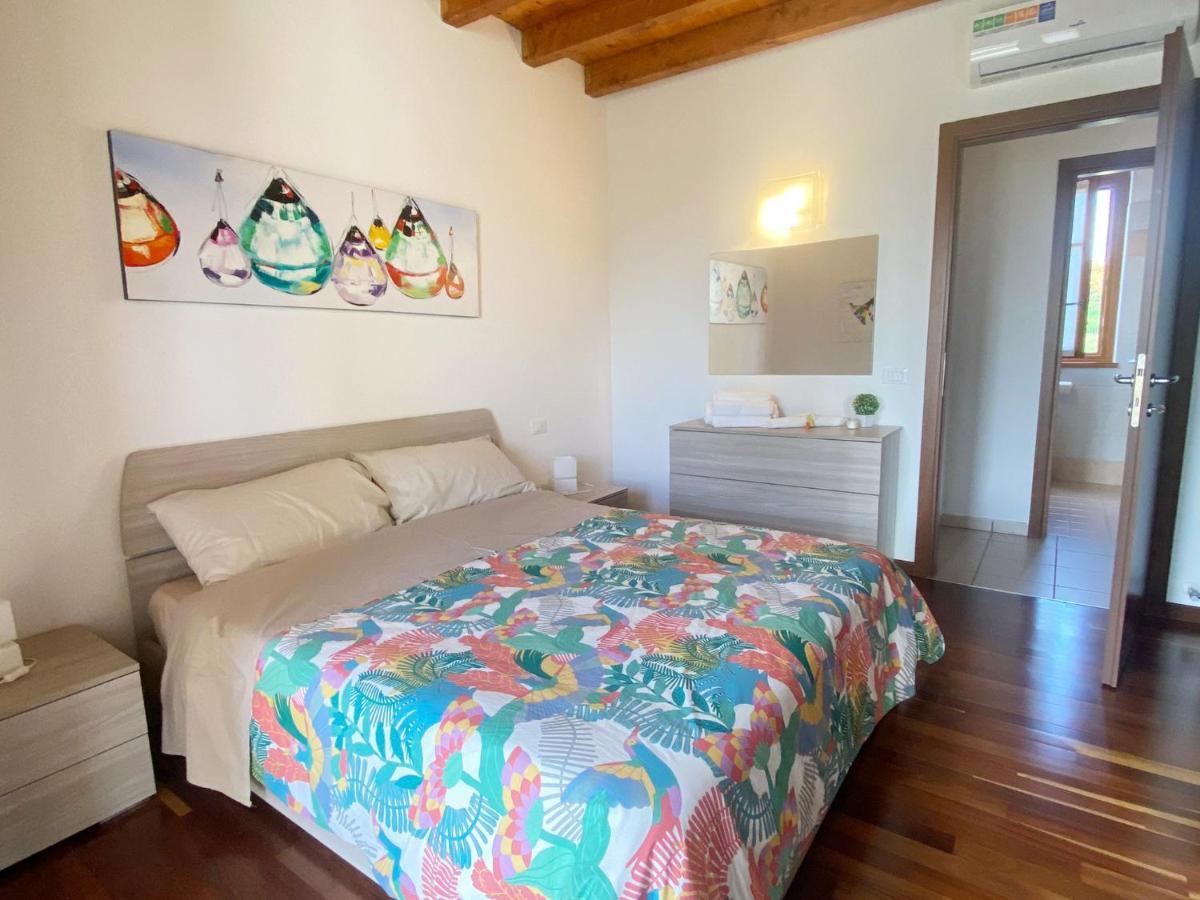 Luxury Apartments - Le Fate - Residence With Pool Manerba del Garda Eksteriør billede