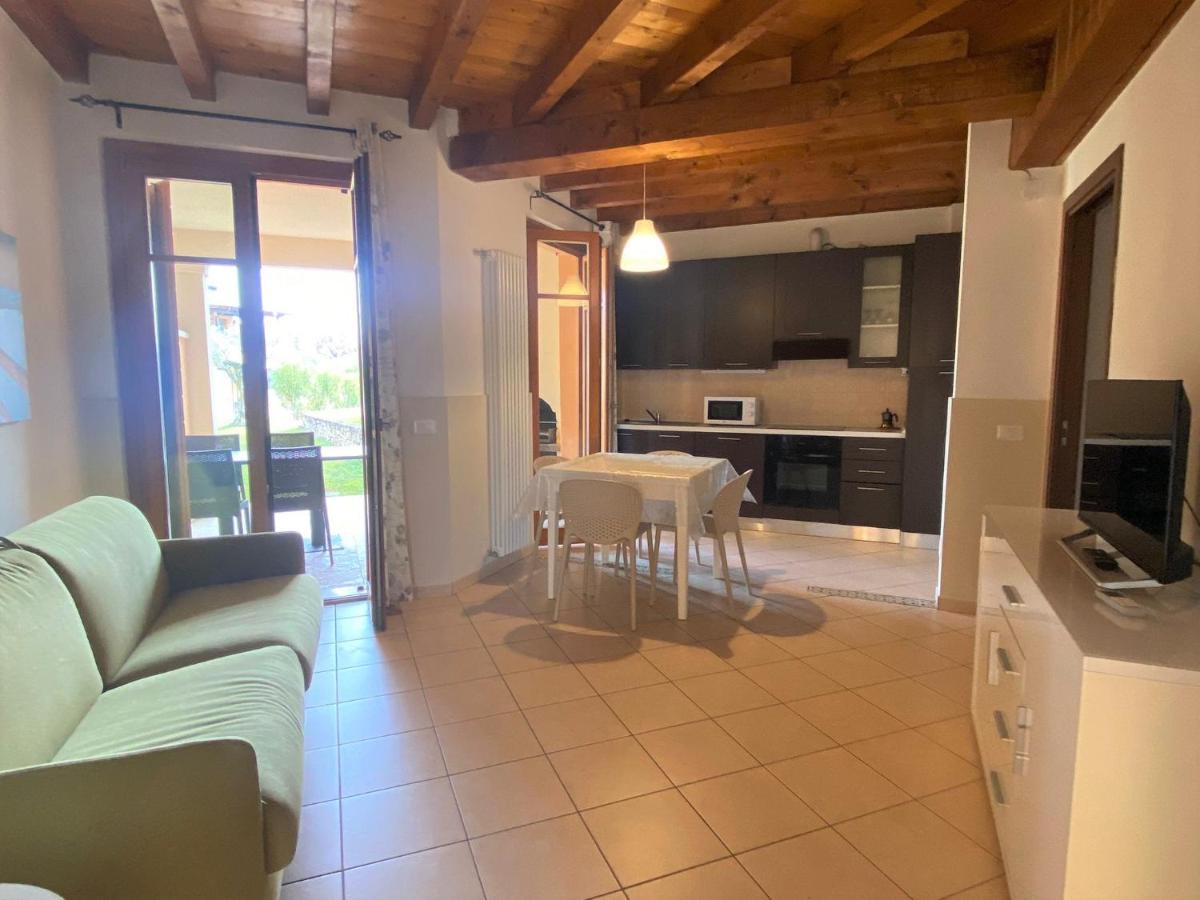 Luxury Apartments - Le Fate - Residence With Pool Manerba del Garda Eksteriør billede