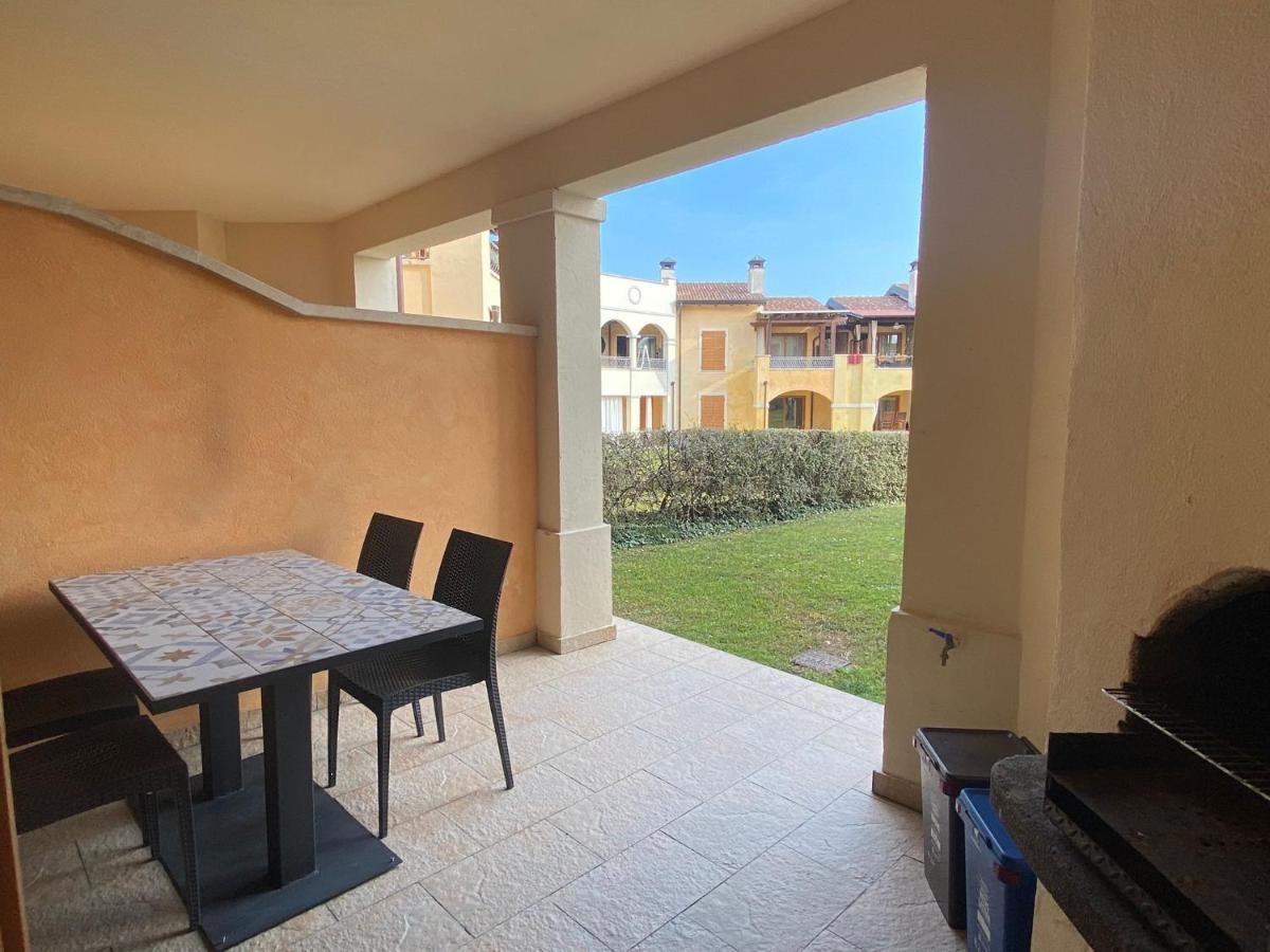 Luxury Apartments - Le Fate - Residence With Pool Manerba del Garda Eksteriør billede